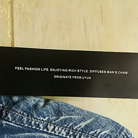 Uyuk Men's dress shirt - Picture 7 of 7